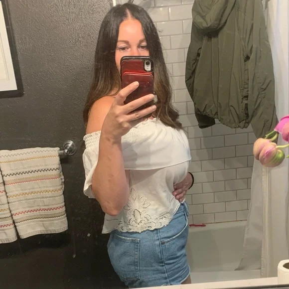 Lovers + Friends Medium White Angie Top - Picture 7 of 8